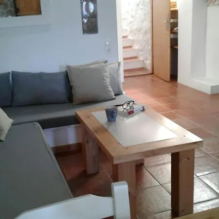 The Yellow Boat House * Klima (Milos)